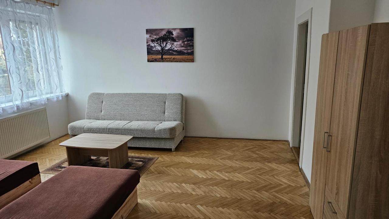 Ubytování Pavel Voborník Blatná Esterno foto